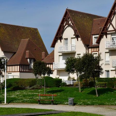 Triplex Avec Jardinet - Wifi - A 400M De La Plage Курсёль-сюр-Мер Экстерьер фото